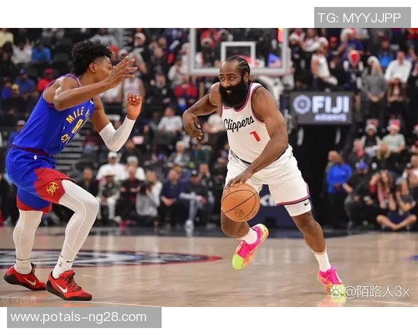 快船与掘金五场对决精彩比分回顾及赛况分析